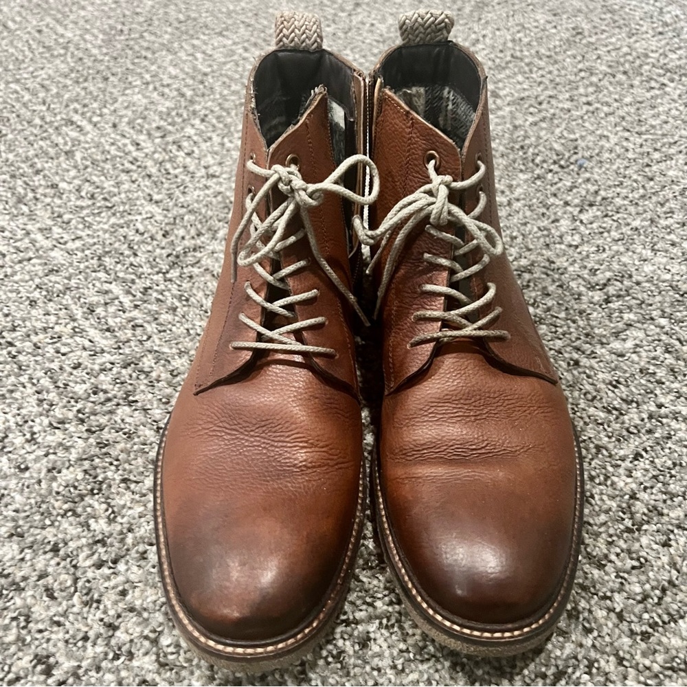 Modern Fiction Leather Chukka Boots 10